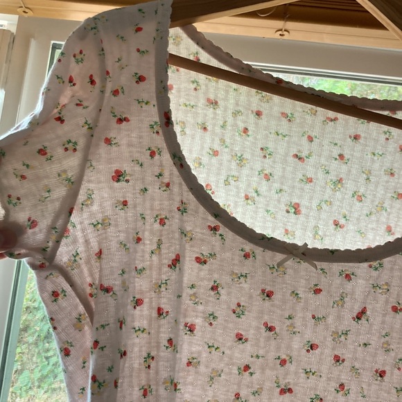 Doen Brigitte Tee - Picture 4 of 16